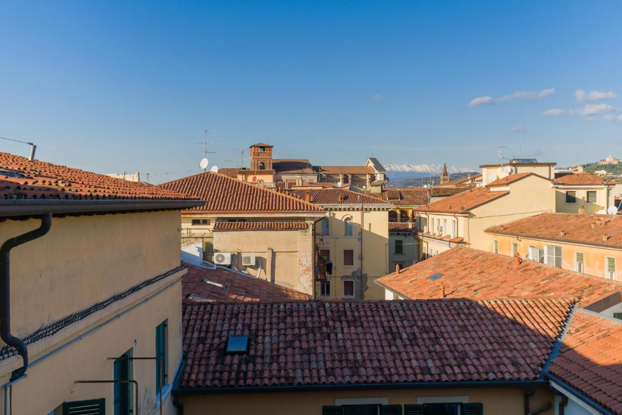 Central Apartment Behind The Arena Verona Exterior photo